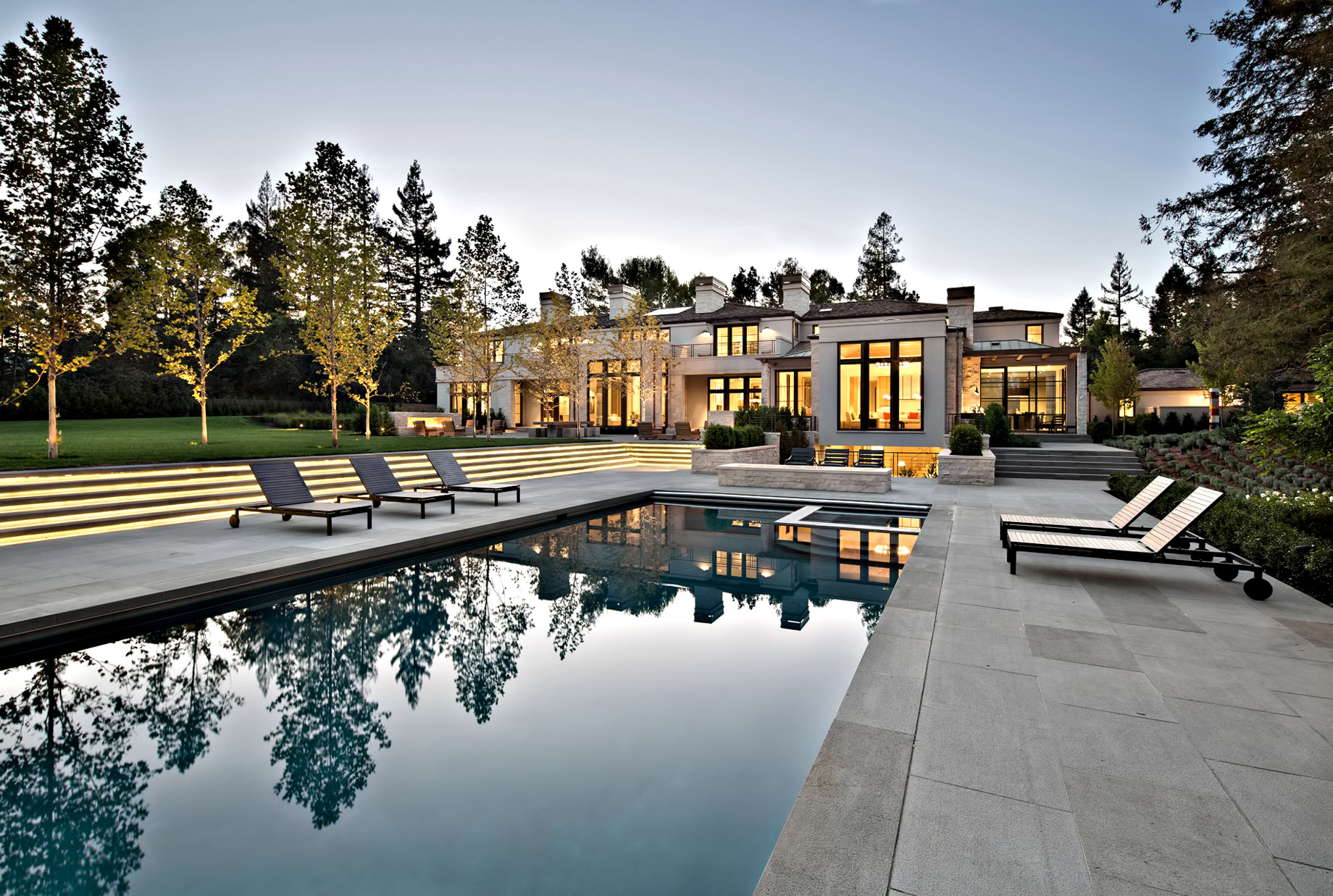 High-end California home exterior